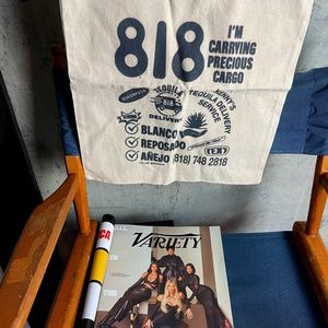 818 "Kendall Jenner"  TOTE  + Variety Magazine w/ KARDASHIANS